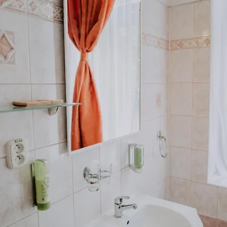 Szálloda The By Dalia