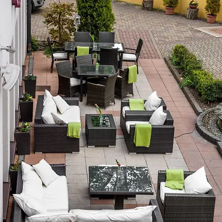 The By Dalia Szálloda