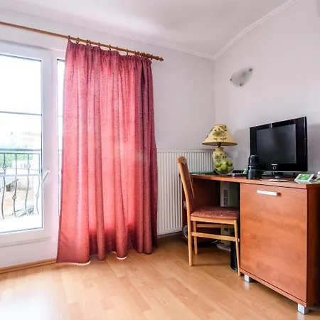 The By Dalia Szálloda Kassa