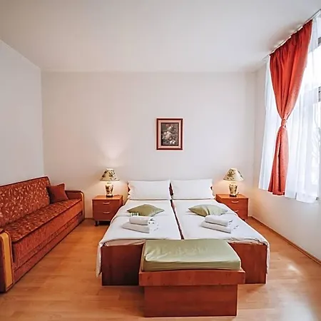 Hotel The By Dalia 3*